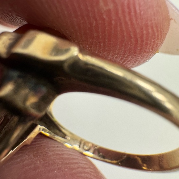 10K yellow gold and carnelian gemstone ring - Picture 4 of 13